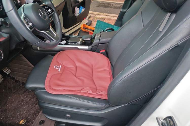 Used Mercedes-Benz GLB 2021 GLB 200 Fashion Model Left Front Seat