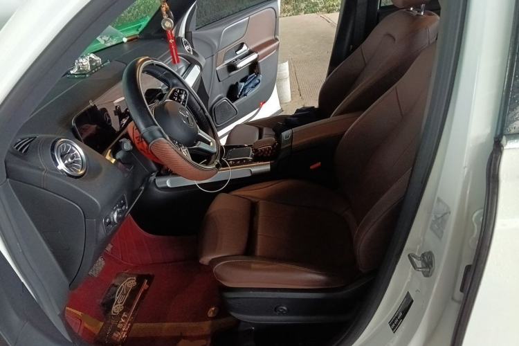 Used Mercedes-Benz GLB 2021 GLB 200 Dynamic Edition Left Front Seat
