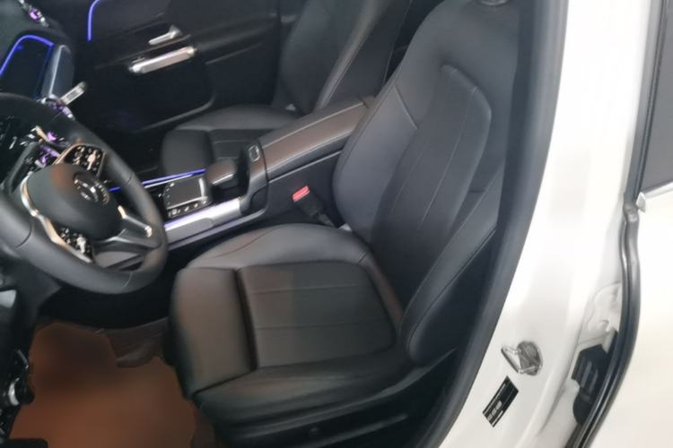 Used Mercedes-Benz GLB 2021 GLB 200 Dynamic Edition Left Front Seat