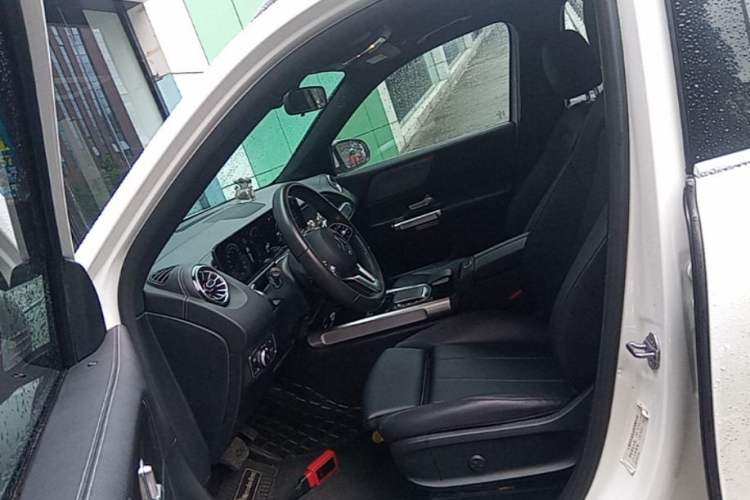 Used Mercedes-Benz GLB 2021 GLB 200 Dynamic Edition Left Front Seat