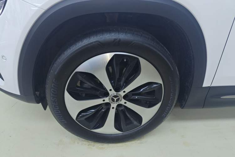 Used Mercedes-Benz GLB 2021 GLB 200 Fashion Model Left Front Wheel Hub