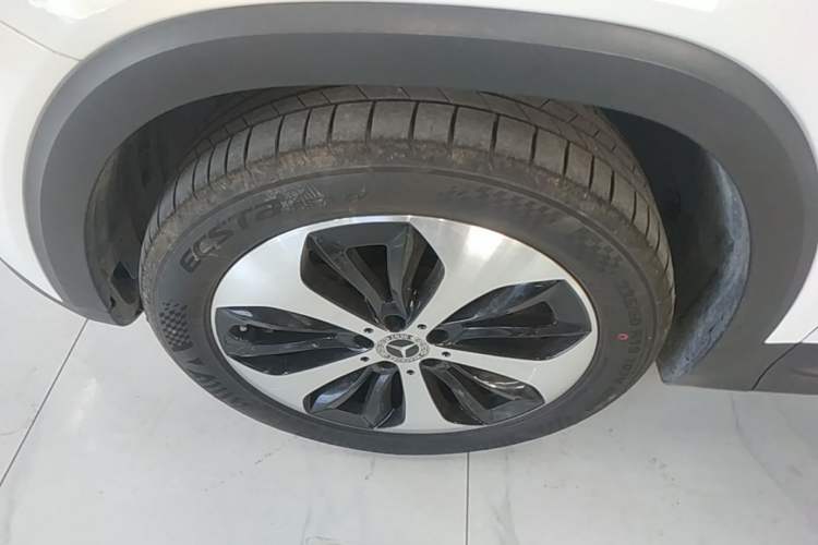 Used Mercedes-Benz GLB 2021 GLB 200 Fashion Model Left Front Wheel Hub