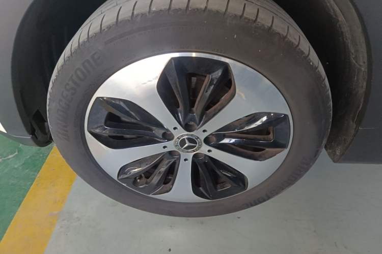 Used Mercedes-Benz GLB 2021 GLB 200 Fashion Model Left Front Wheel Hub