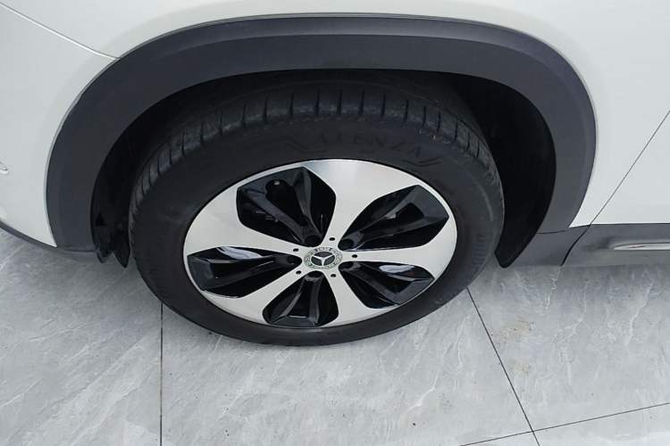 Used Mercedes-Benz GLB 2021 GLB 200 Fashion Model Left Front Wheel Hub