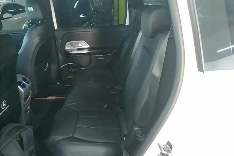 Used Mercedes-Benz GLB 2021 GLB 200 Fashion Model Left Rear Seat