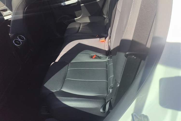 Used Mercedes-Benz GLB 2021 GLB 200 Dynamic Edition Left Rear Seat
