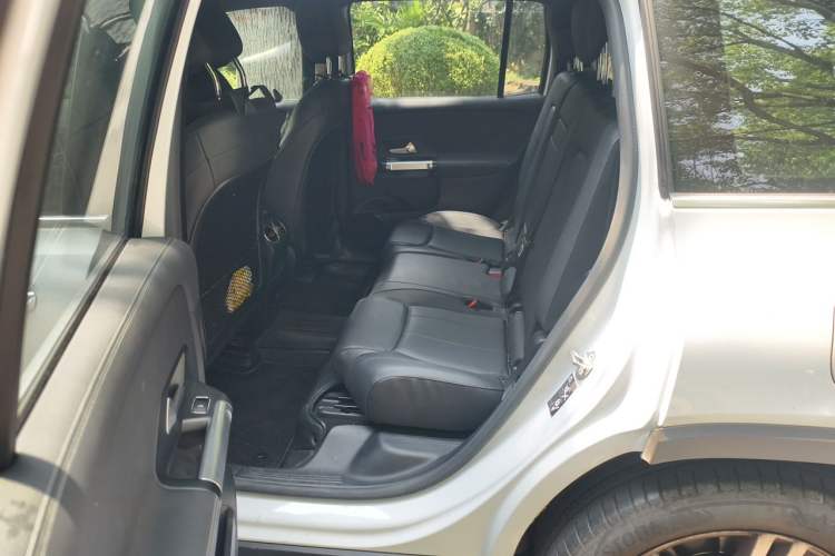 Used Mercedes-Benz GLB 2021 GLB 200 Dynamic Edition Left Rear Seat