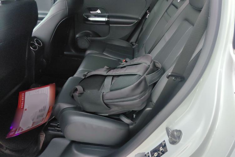 Used Mercedes-Benz GLB 2021 GLB 200 Fashion Model Left Rear Seat