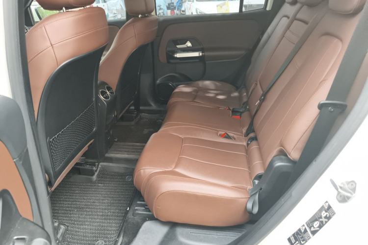 Used Mercedes-Benz GLB 2021 GLB 200 Fashion Model Left Rear Seat
