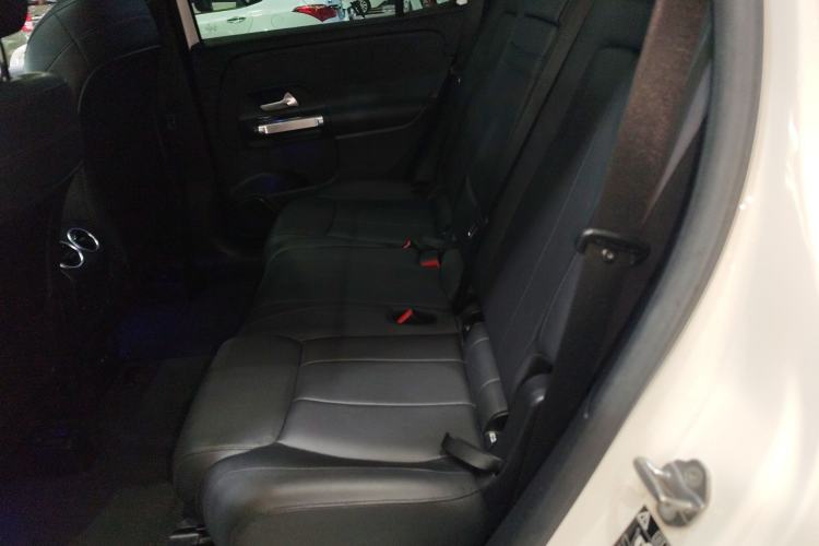 Used Mercedes-Benz GLB 2021 GLB 200 4MATIC Left Rear Seat