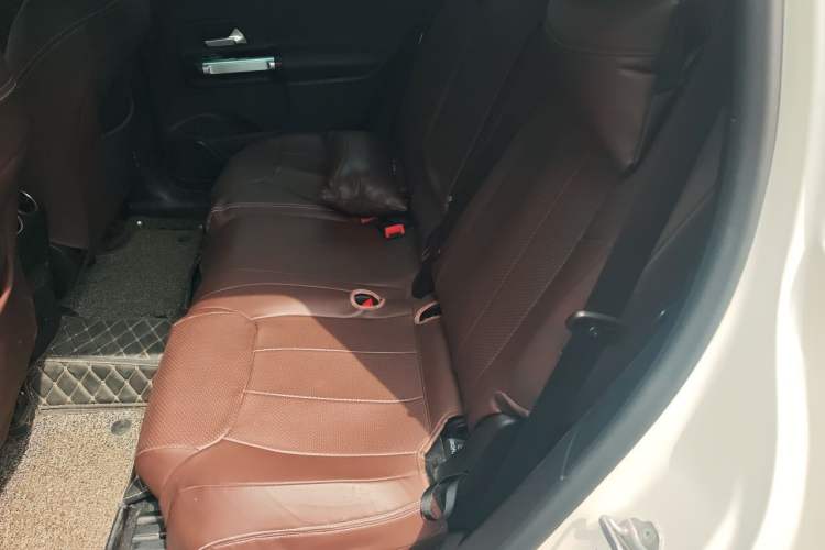 Used Mercedes-Benz GLB 2021 GLB 180 Dynamic Edition Left Rear Seat