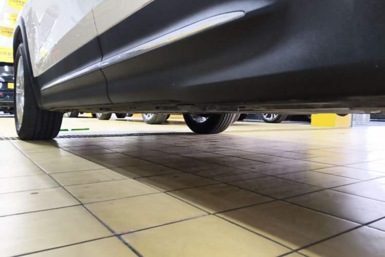 Used Mercedes-Benz GLB 2021 GLB 200 Dynamic Edition Left Side Sill