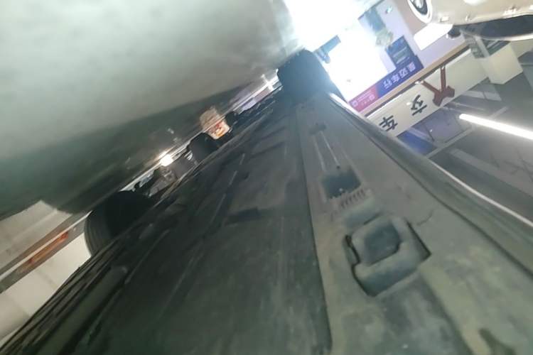 Used Mercedes-Benz GLB 2021 GLB 200 Fashion Model Left Side Sill
