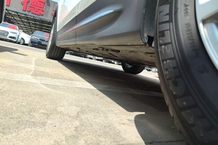 Used Mercedes-Benz GLB 2021 GLB 200 Dynamic Edition Left Side Sill