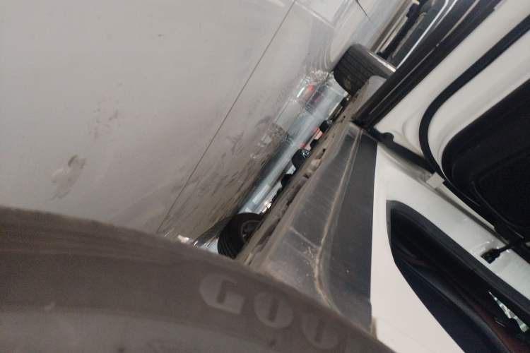 Used Mercedes-Benz GLB 2021 GLB 200 Dynamic Edition Left Side Sill