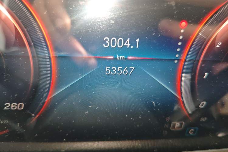 Used Mercedes-Benz GLB 2021 GLB 180 Dynamic Edition Odometer Close Up