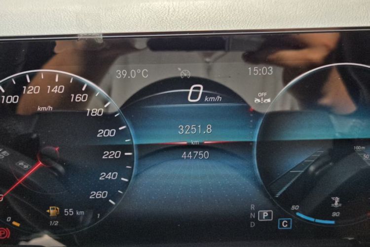 Used Mercedes-Benz GLB 2021 GLB 200 Dynamic Edition Odometer Close Up