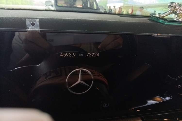 Used Mercedes-Benz GLB 2021 GLB 200 Dynamic Edition Odometer Close Up