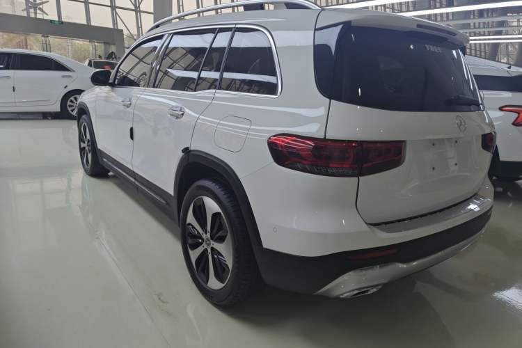 Used Mercedes-Benz GLB 2021 GLB 200 Fashion Model Rear Left 45 Deg