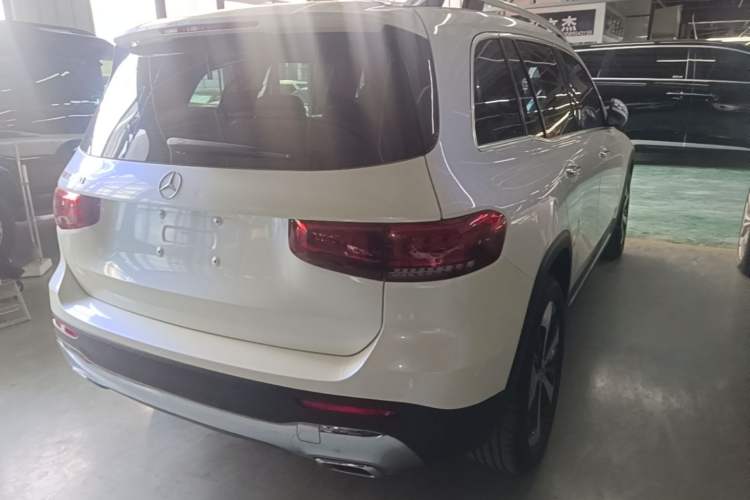 Used Mercedes-Benz GLB 2021 GLB 200 Fashion Model Rear Right 45 Deg