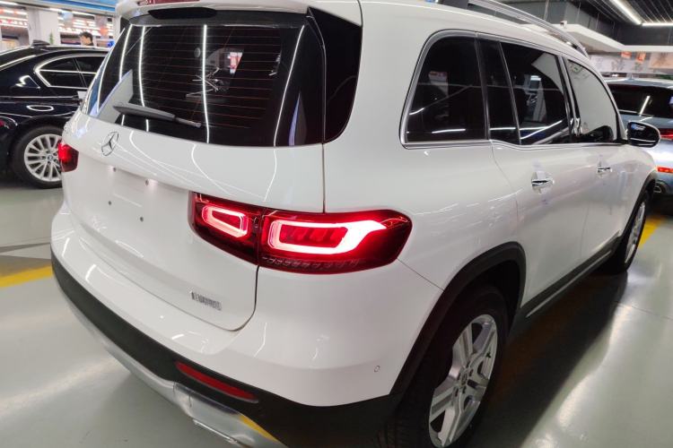 Used Mercedes-Benz GLB 2021 GLB 200 Dynamic Edition Rear Right 45 Deg