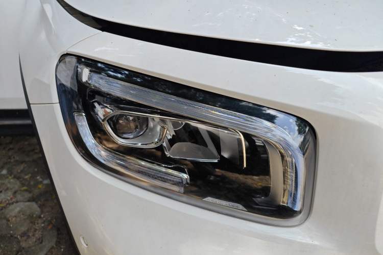 Used Mercedes-Benz GLB 2021 GLB 200 Fashion Model Right Front Headlight