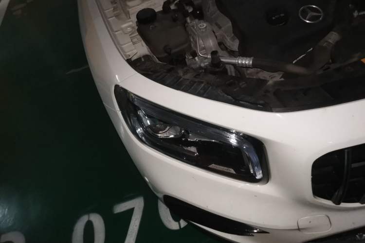 Used Mercedes-Benz GLB 2021 GLB 200 Fashion Model Right Front Headlight