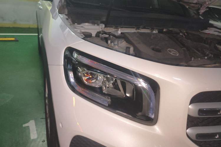 Used Mercedes-Benz GLB 2021 GLB 200 Dynamic Edition Right Front Headlight