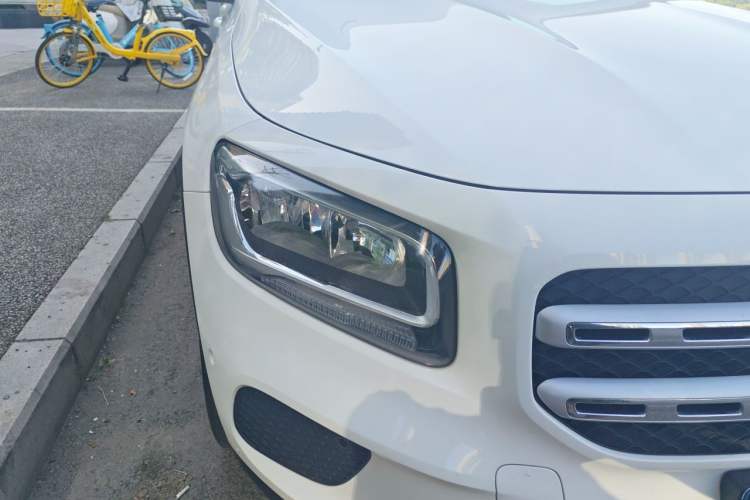 Used Mercedes-Benz GLB 2021 GLB 180 Fashion Model Right Front Headlight