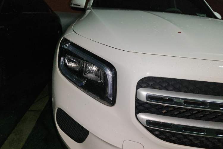 Used Mercedes-Benz GLB 2021 GLB 200 Fashion Model Right Front Headlight