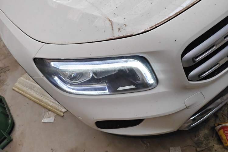Used Mercedes-Benz GLB 2021 GLB 200 Dynamic Edition Right Front Headlight
