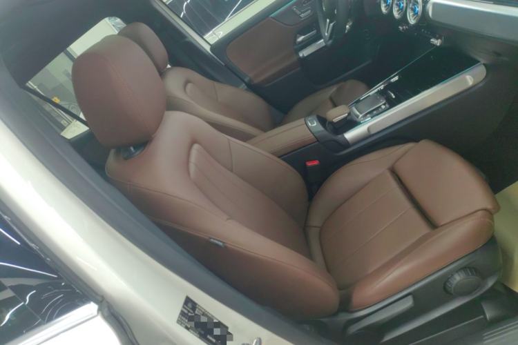 Used Mercedes-Benz GLB 2021 GLB 200 Dynamic Edition Right Front Seat