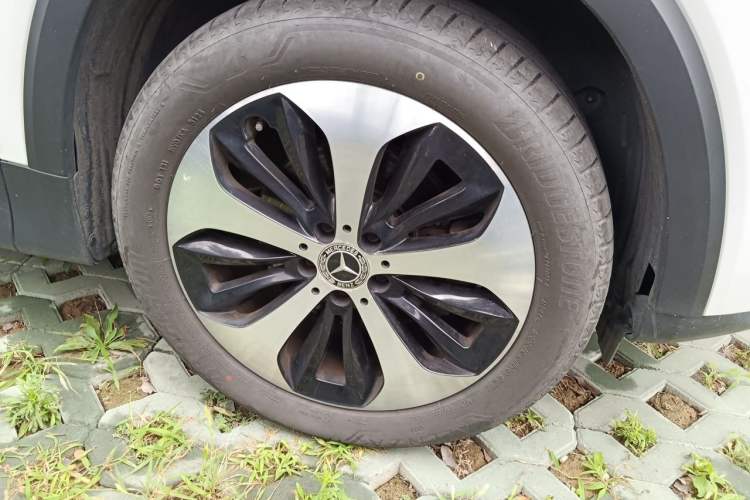 Used Mercedes-Benz GLB 2021 GLB 200 Fashion Model Right Front Wheel Hub