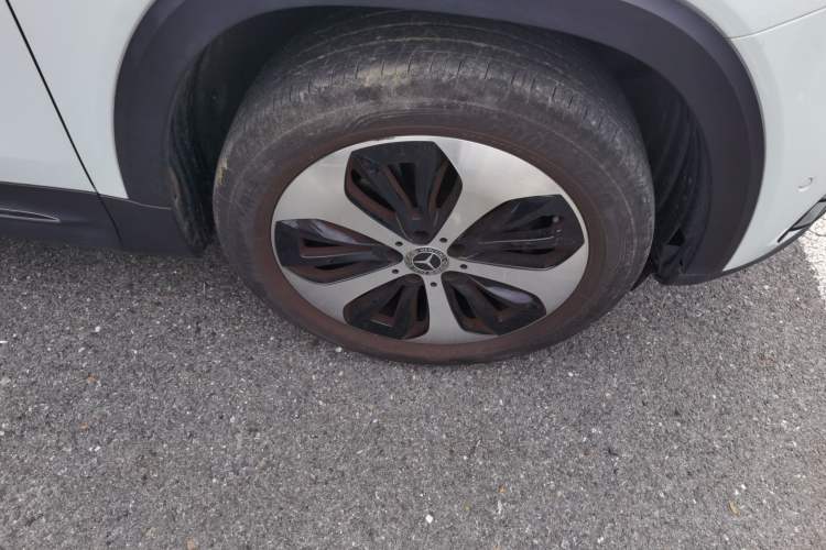 Used Mercedes-Benz GLB 2021 GLB 200 Fashion Model Right Front Wheel Hub