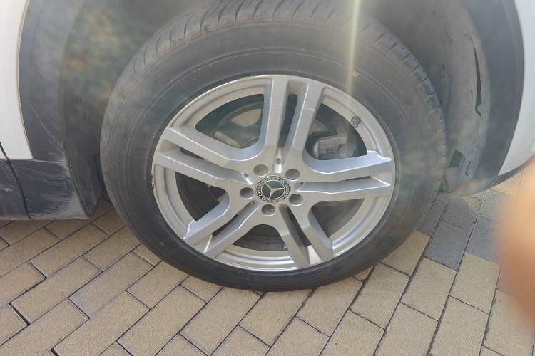 Used Mercedes-Benz GLB 2021 GLB 180 Fashion Model Right Front Wheel Hub