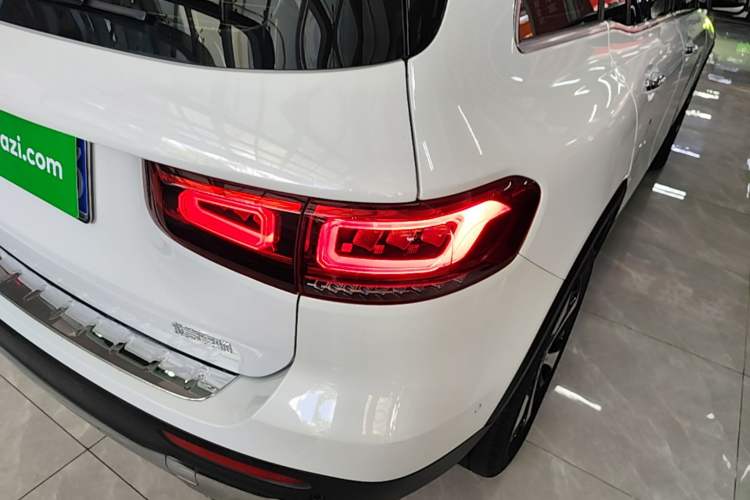 Used Mercedes-Benz GLB 2021 GLB 200 Fashion Model Right Rear Taillight