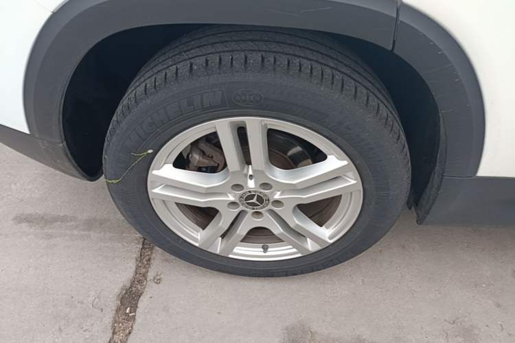 Used Mercedes-Benz GLB 2021 GLB 200 Dynamic Edition Right Rear Wheel Hub