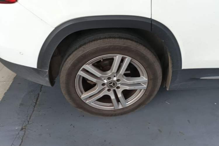 Used Mercedes-Benz GLB 2021 GLB 200 Dynamic Edition Right Rear Wheel Hub