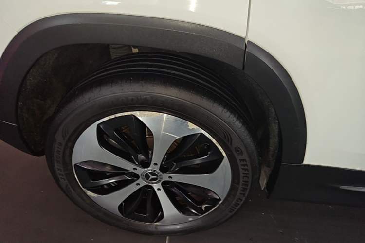 Used Mercedes-Benz GLB 2021 GLB 200 Fashion Model Right Rear Wheel Hub