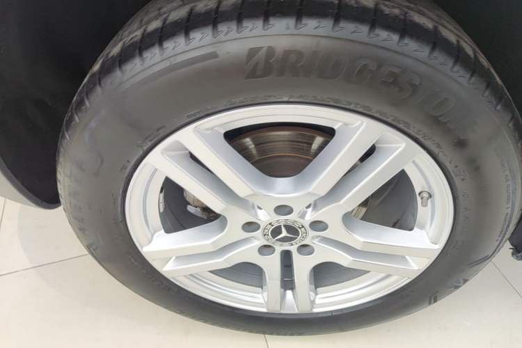 Used Mercedes-Benz GLB 2021 GLB 200 Dynamic Edition Right Rear Wheel Hub