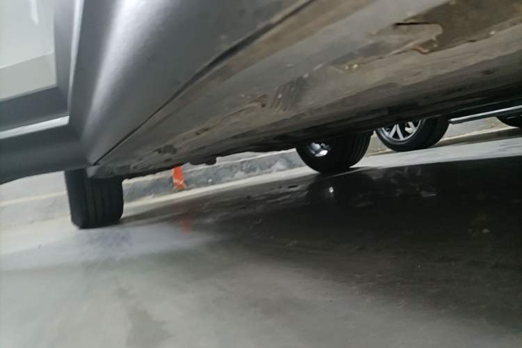 Used Mercedes-Benz GLB 2021 GLB 200 Dynamic Edition Right Side Sill