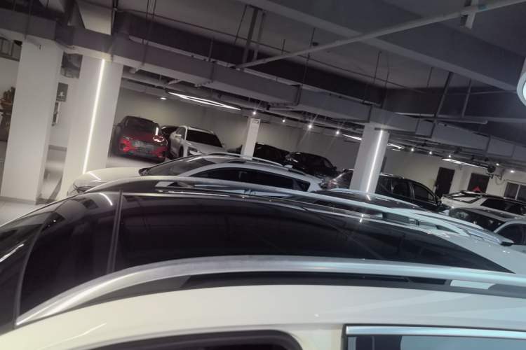 Used Mercedes-Benz GLB 2021 GLB 200 Fashion Model Roof