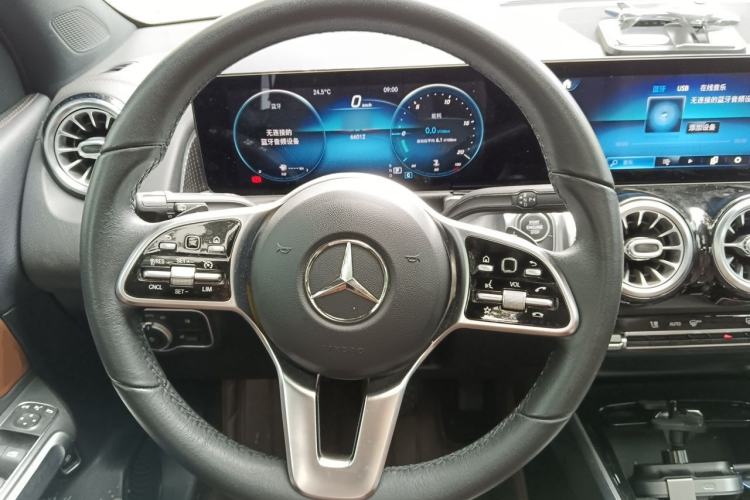 Used Mercedes-Benz GLB 2021 GLB 200 Fashion Model Steering Wheel