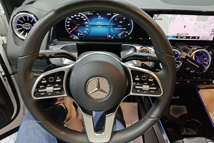 Used Mercedes-Benz GLB 2021 GLB 200 Dynamic Edition Steering Wheel