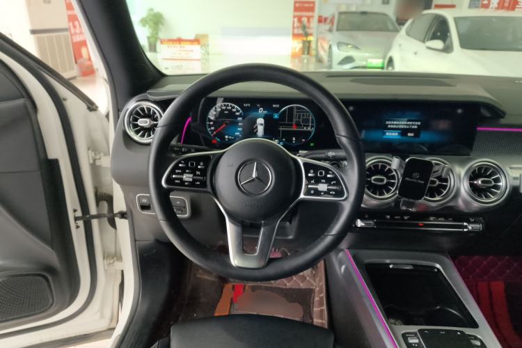Used Mercedes-Benz GLB 2021 GLB 200 Fashion Model Steering Wheel