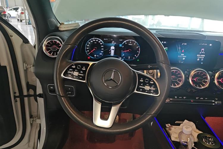 Used Mercedes-Benz GLB 2021 GLB 200 Fashion Model Steering Wheel