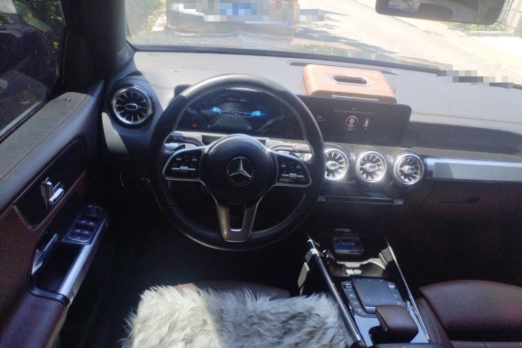 Used Mercedes-Benz GLB 2021 GLB 200 Dynamic Edition Steering Wheel