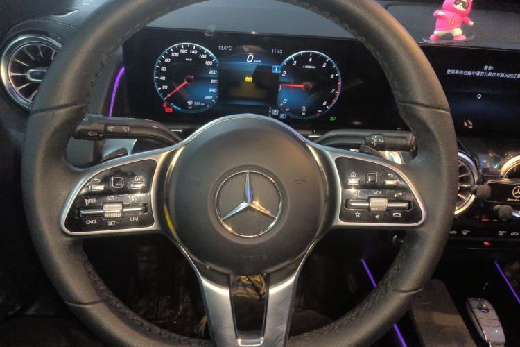 Used Mercedes-Benz GLB 2021 GLB 200 Fashion Model Steering Wheel