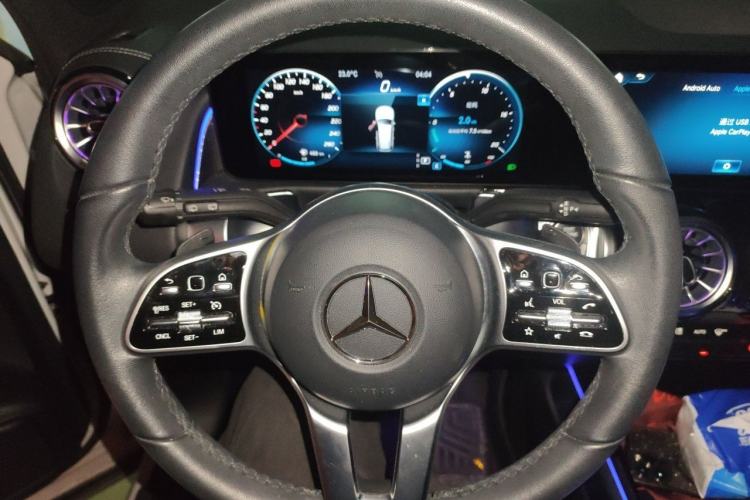 Used Mercedes-Benz GLB 2021 GLB 200 Fashion Model Steering Wheel