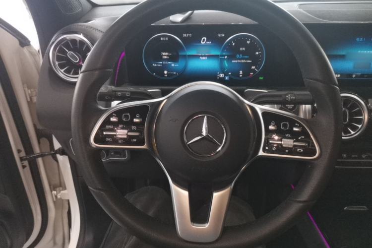 Used Mercedes-Benz GLB 2021 GLB 200 Fashion Model Steering Wheel